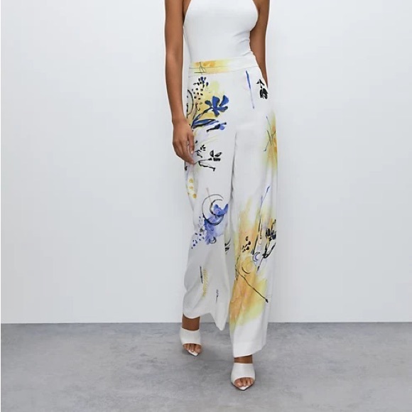 Aritzia Babaton
Lincoln Pant - Picture 1 of 7